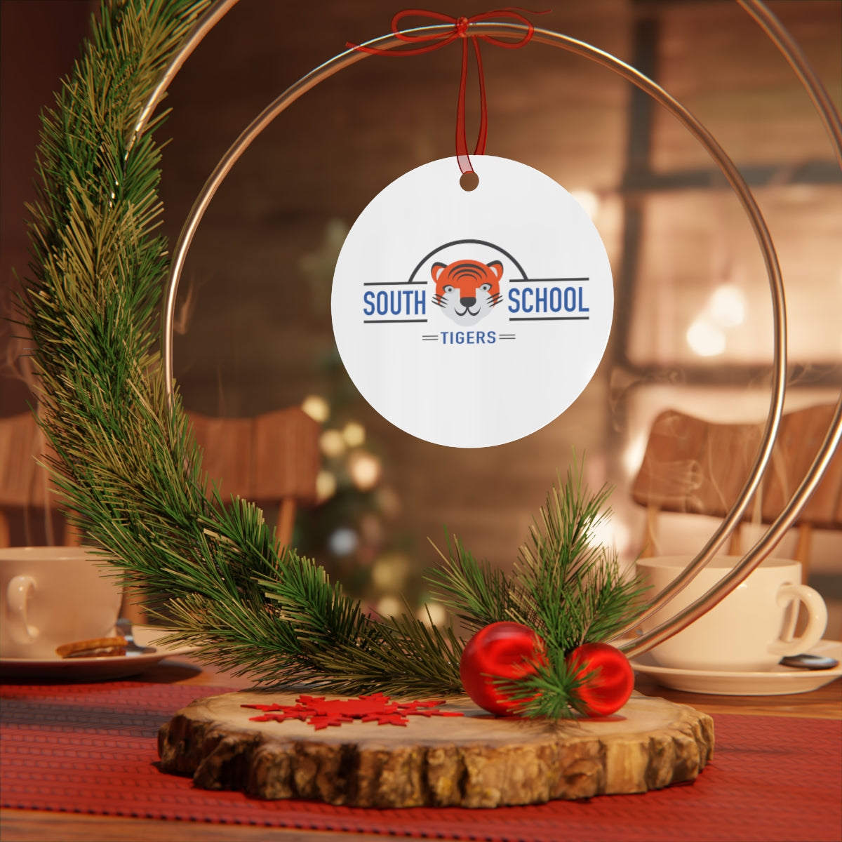 Glossy Ornament, South Tiger Classic Holiday Exclusive